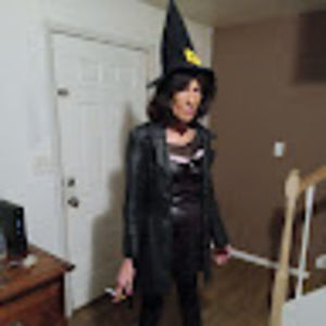 Meet your Posher, Jeri